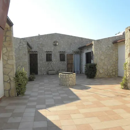 Ai Tre Scalini Da Vita 公寓式酒店